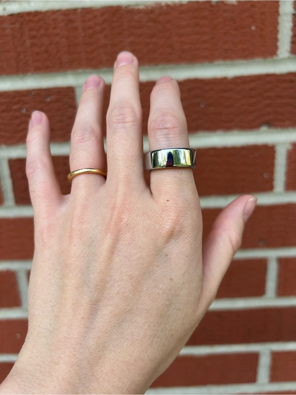 NEW Oura Ring Gen 4 Silver — NEVER WORN